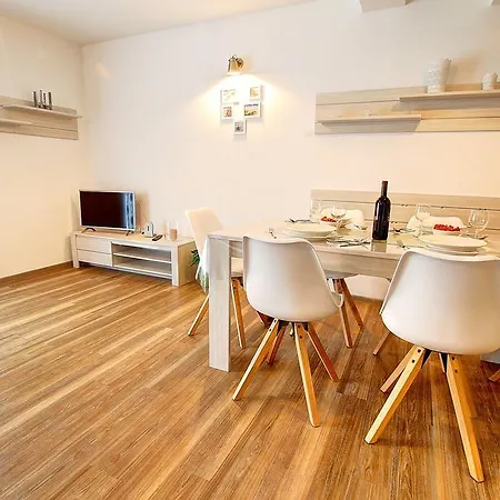 Near Terme Paradiso *