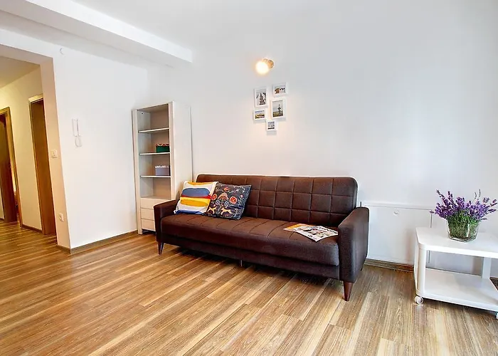 Near Terme Paradiso Apartman *